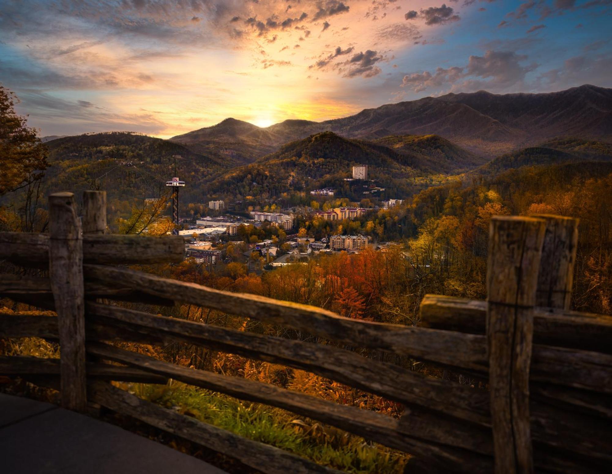 Always Kiss Me Goodnight Villa Pigeon Forge Exterior photo